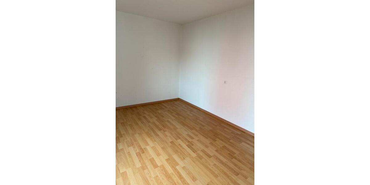 Erdgeschoßwohnung Mücheln (Geiseltal) - 2.5 Zimmer, 49 m&sup2;, 295&euro; | Angebot:25782207