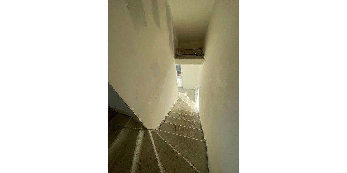 Etagenwohnung Fürth Vach - 3 Zimmer, 91 m&sup2;, 1.340&euro; | Angebot:24657664