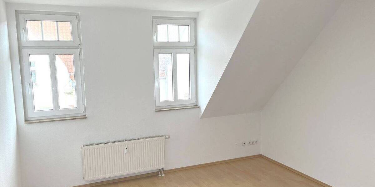 Etagenwohnung Erfurt Krämpfervorstadt - 3 Zimmer, 95 m&sup2;, 810&euro; | Angebot:26643713