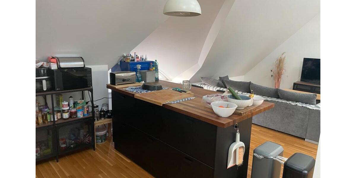 Dachgeschoßwohnung Ketzin - 2 Zimmer, 87 m&sup2;, 1.260&euro; | Angebot:26638080