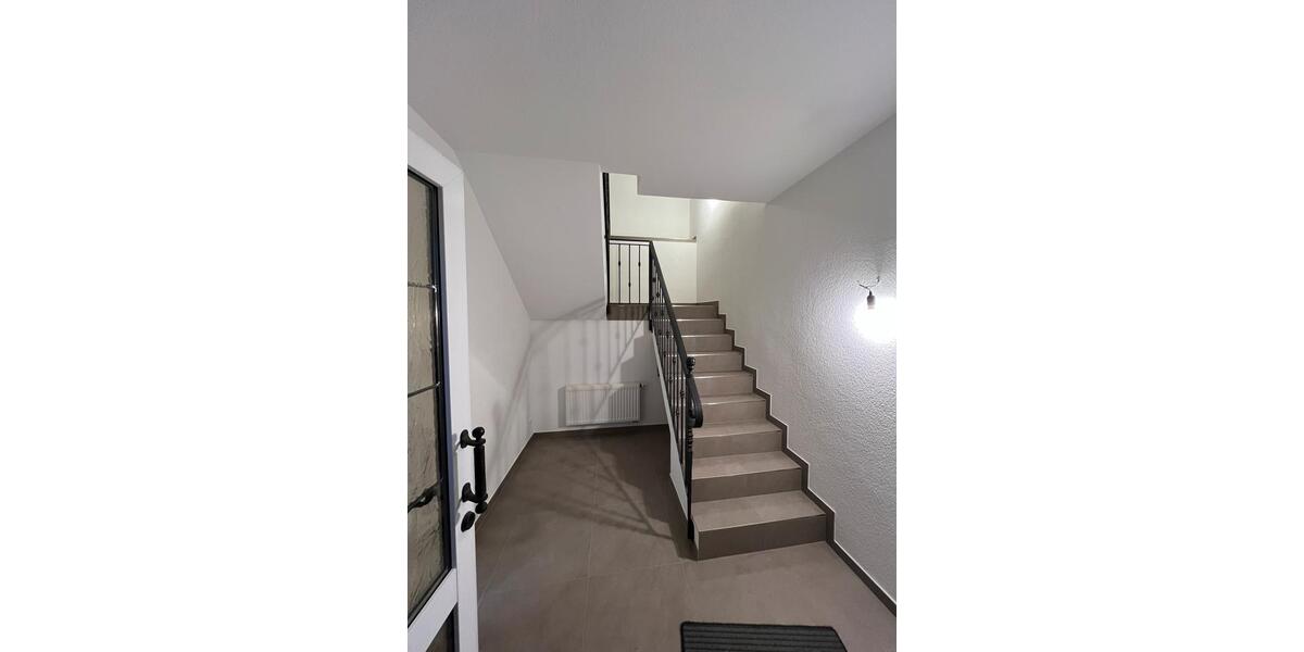 Dachgeschoßwohnung Sassenberg - 2 Zimmer, 80 m&sup2;, 800&euro; | Angebot:26665406