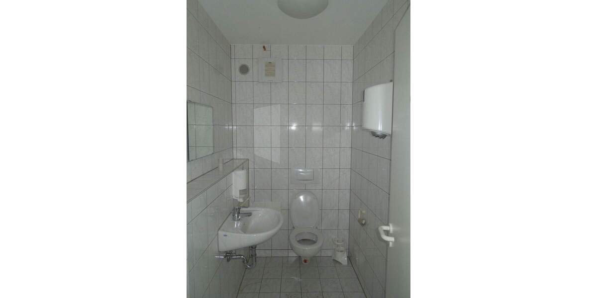 Gewerbeobjekt Kabelsketal Großkugel - 1.082&euro; | Angebot:26016970