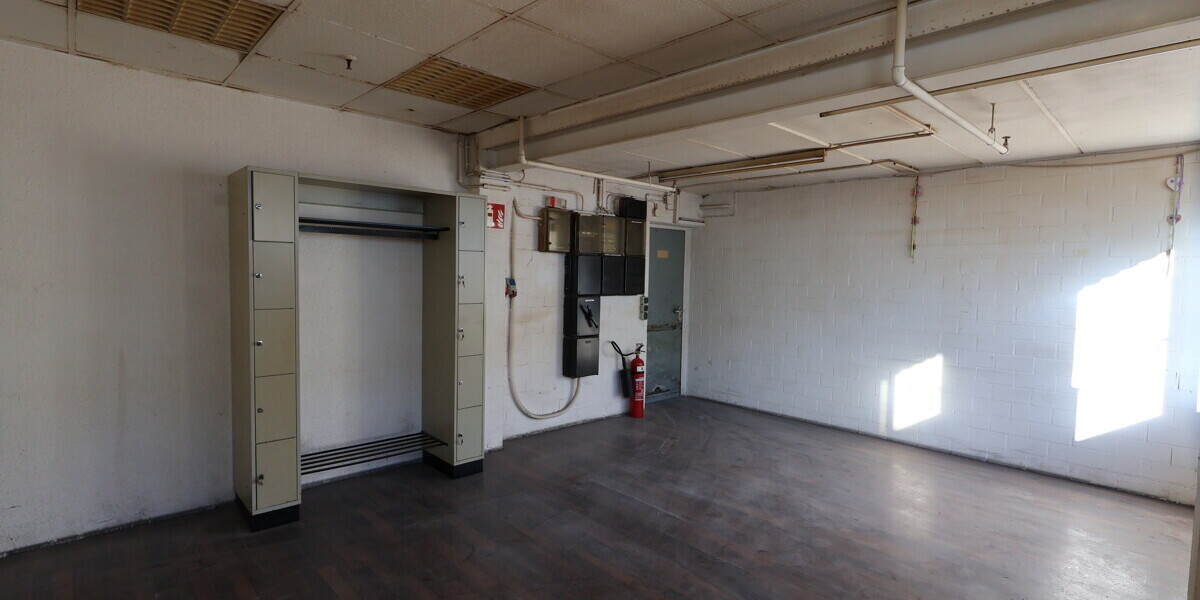 Gepflegte Halle (Teilbar) - optional mit bis zu 150m² Bürofläche - Gewerbeobjekt Bad Oeynhausen / Sundern Sundern | Angebot:22695826