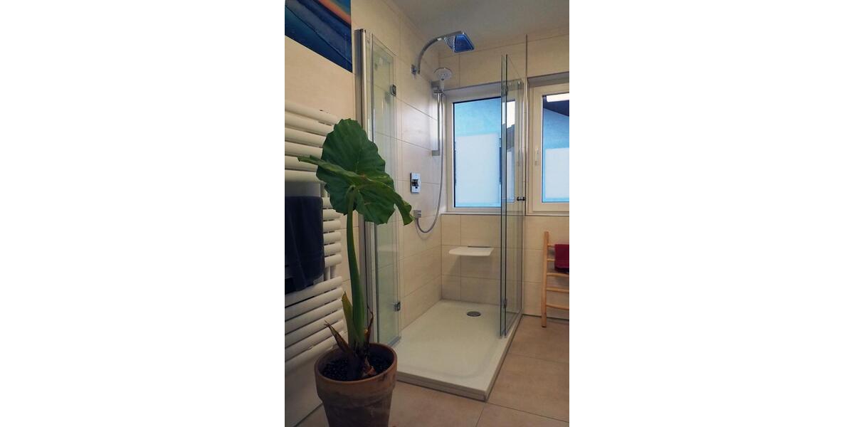 Doppelhaushälfte Griesheim - 4 Zimmer, 124 m&sup2;, 2.200&euro; | Angebot:25075972