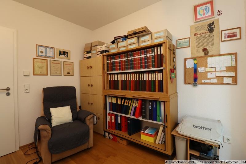 WOHNTRAUM IN HARXHEIM - 3 Zimmer, Balkon, TG-Stellplatz, 93 m² zimmer