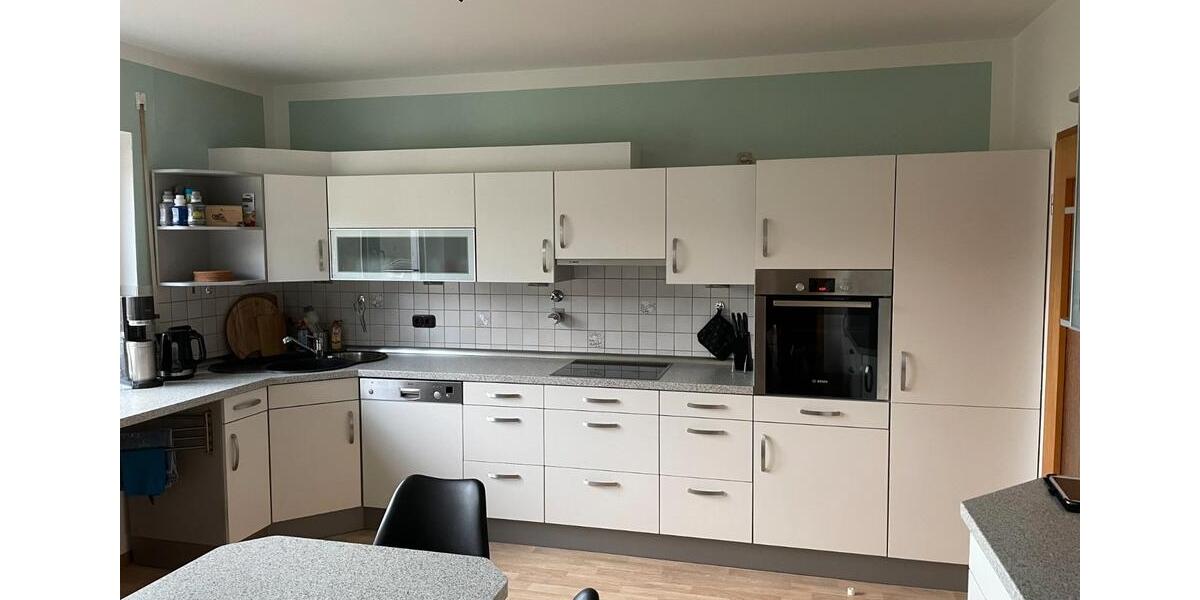 Etagenwohnung Naumburg - 3 Zimmer, 122 m&sup2;, 898&euro; | Angebot:25981874