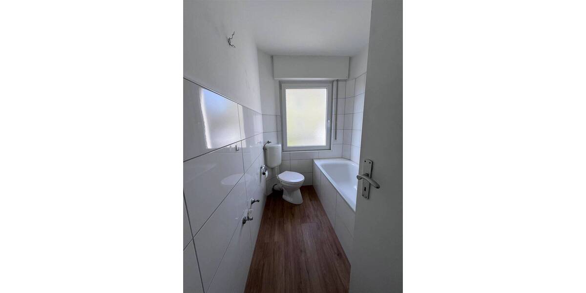 Etagenwohnung Beverungen - 4 Zimmer, 90 m&sup2;, 420&euro; | Angebot:26139139