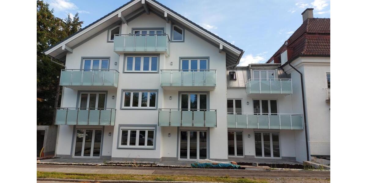 Bad Tölz, Neubau, Exclusive 2-Zi.-Wohnungen, DG, Toplage, ruhig, gute Ausstattung 2 zimmer