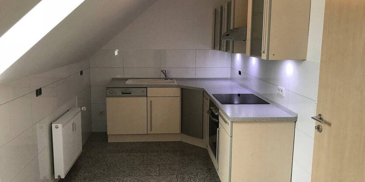 Etagenwohnung Rödermark Ober-Roden - 2 Zimmer, 80 m&sup2;, 880&euro; | Angebot:25996666