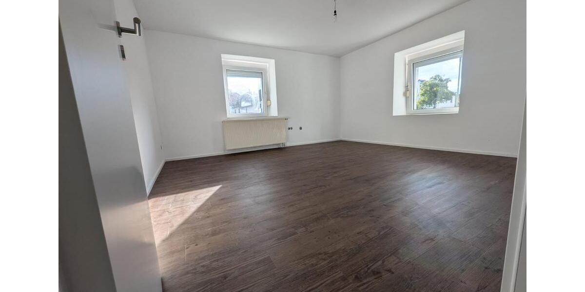 Hochparterre Grimma - 3 Zimmer, 75 m&sup2;, 550&euro; | Angebot:24982701