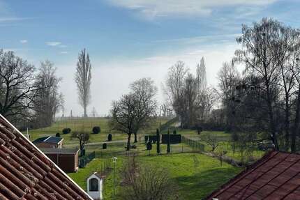 Wohnung zum Mieten in Wasserburg (Bodensee) 1.250 € 93 m² 2.5 zimmer