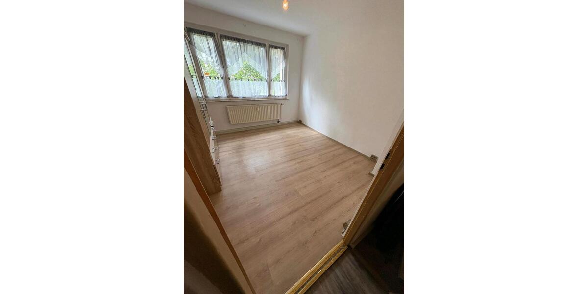 Erdgeschoßwohnung Bad Lausick - 3 Zimmer, 60 m&sup2;, 573&euro; | Angebot:25808032