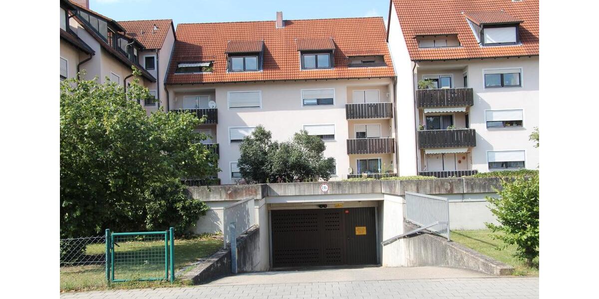 Etagenwohnung Roth - 3 Zimmer, 84 m&sup2;, 1.100&euro; | Angebot:26261890