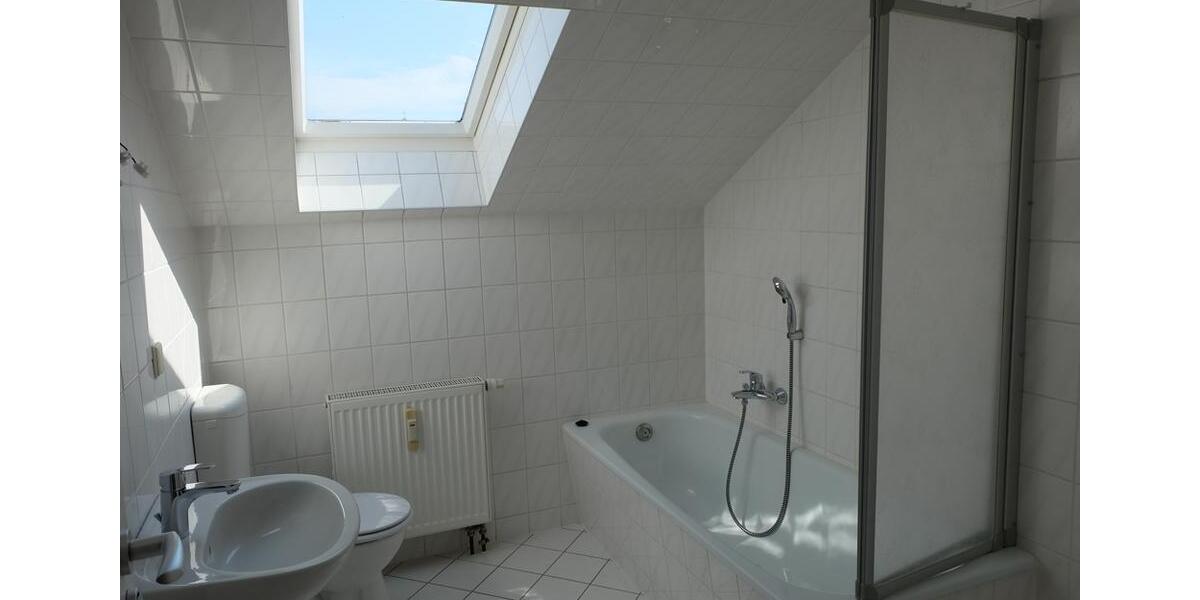 Dachgeschoßwohnung Eilenburg - 2 Zimmer, 60 m&sup2;, 390&euro; | Angebot:26181878