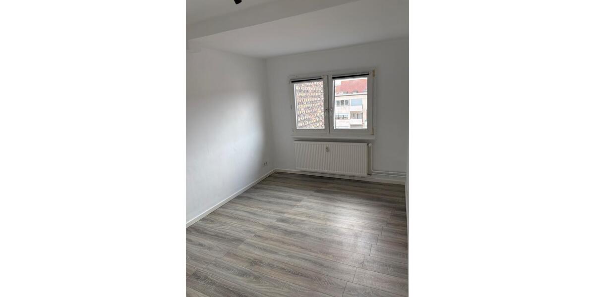 Etagenwohnung Mannheim Innenstadt - 3 Zimmer, 54 m&sup2;, 636&euro; | Angebot:26505621