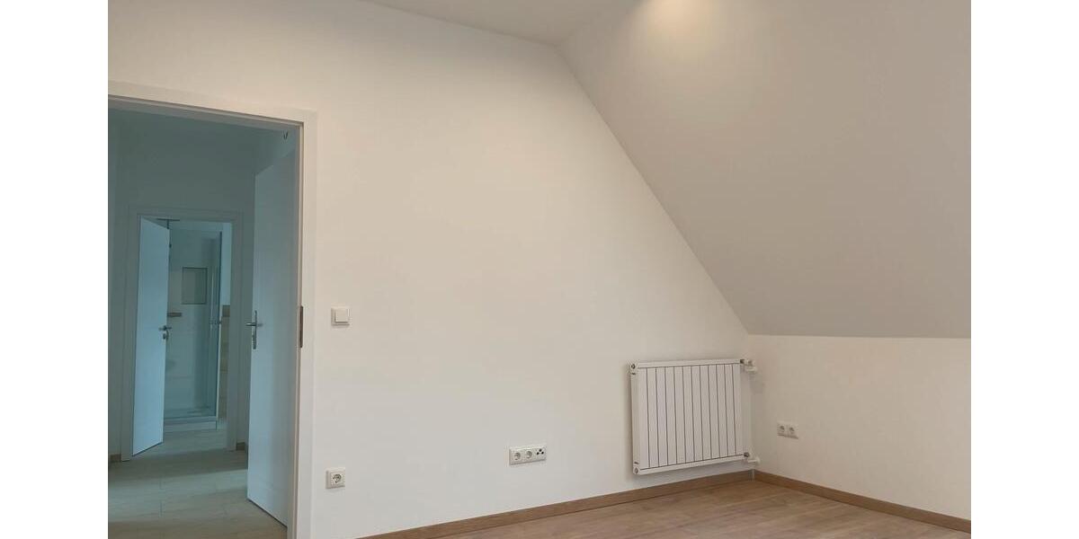 Dachgeschoßwohnung Wolfsburg Alt-Wolfsburg - 2.5 Zimmer, 54 m&sup2;, 594&euro; | Angebot:25753976