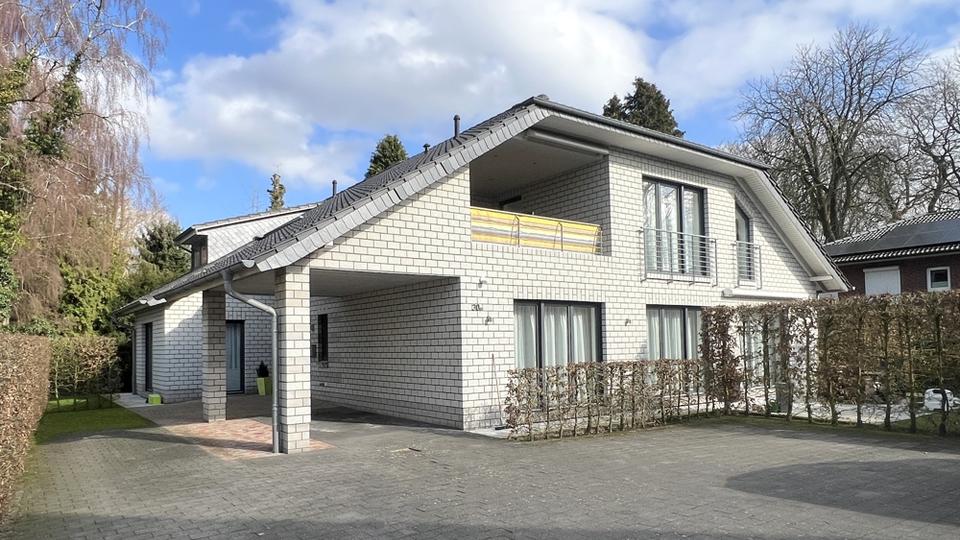 Dachgeschoßwohnung Bad Zwischenahn - 3 Zimmer, 127 m&sup2;, 1.310&euro; | Angebot:26014553