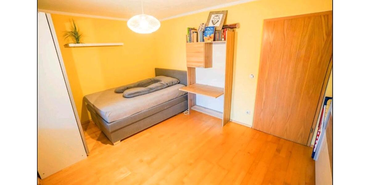 Etagenwohnung Weilheim in Oberbayern - 2 Zimmer, 58 m&sup2;, 1.100&euro; | Angebot:25451237