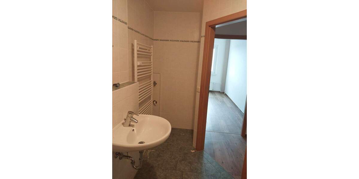 Etagenwohnung Olbersdorf - 3 Zimmer, 68 m&sup2;, 460&euro; | Angebot:25770536