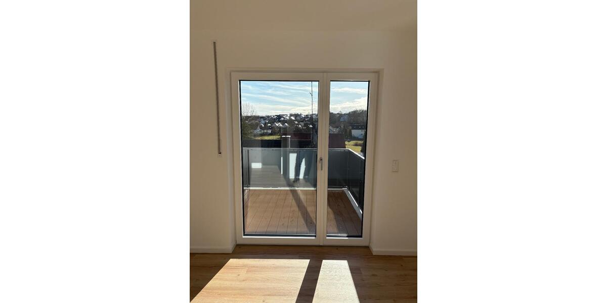 Etagenwohnung Pfeffenhausen - 3 Zimmer, 113 m&sup2;, 1.525&euro; | Angebot:25271592