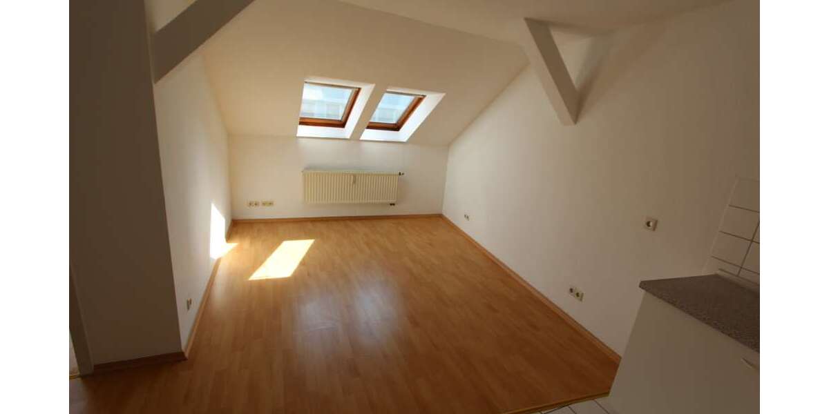 Etagenwohnung Zwickau Schedewitz - 2 Zimmer, 37 m&sup2;, 225&euro; | Angebot:27040614
