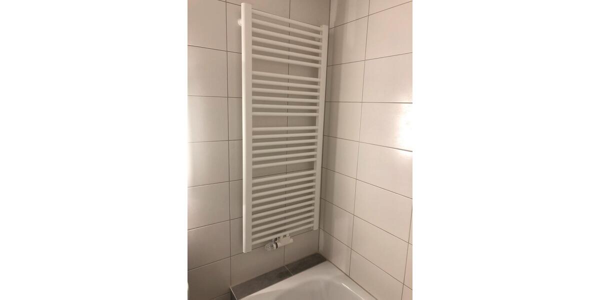 Dachgeschoßwohnung Geiselhöring - 3.5 Zimmer, 84 m&sup2;, 780&euro; | Angebot:25907817