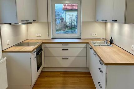 DRILLINGSFELD, Schöne Erdgeschosswohnung in Zweifamilienhaus 3 zimmer