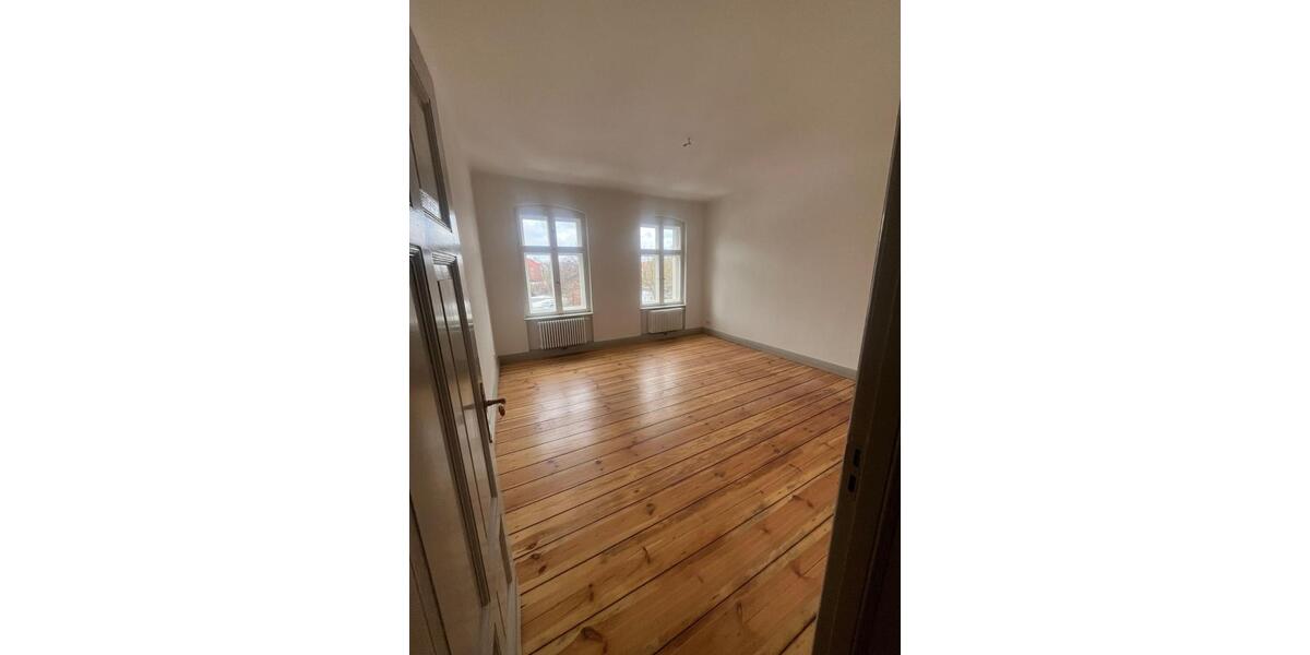 Etagenwohnung Bad Freienwalde (Oder) - 3 Zimmer, 76 m&sup2;, 850&euro; | Angebot:25568968
