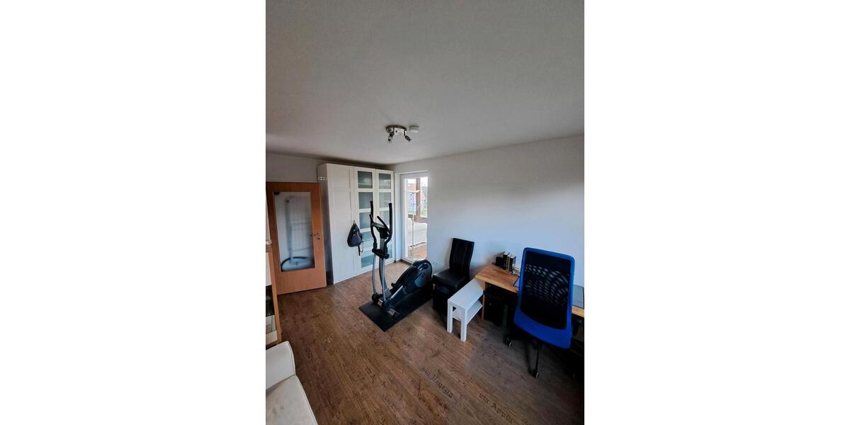 Etagenwohnung Isernhagen - 3 Zimmer, 78 m&sup2;, 800&euro; | Angebot:25994085