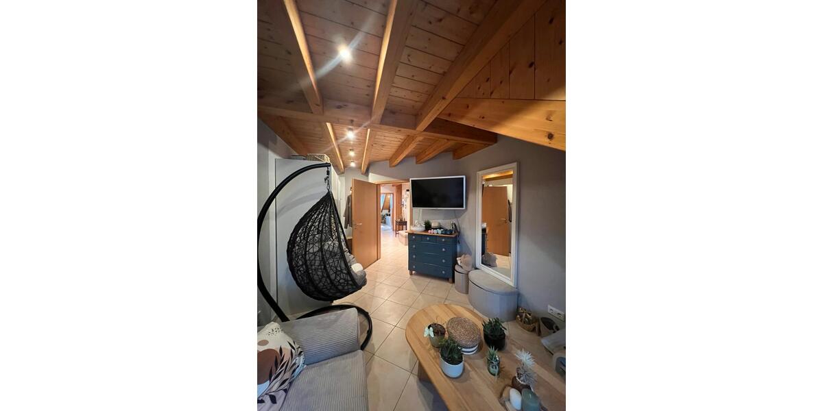 Helle 3 Zimmer–Wohnung mit Studio & Balkon 4 zimmer