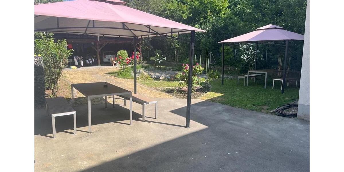 Wohnen auf Zeit Ulm Donautal - 14 Zimmer, 250 m&sup2;, 15&euro; | Angebot:26703794