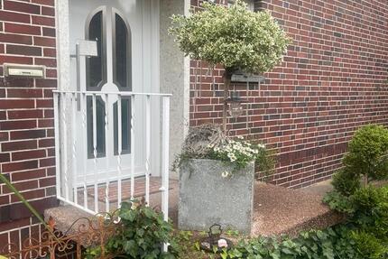 Wohnung Uetze - 5 Zimmer, 240 m&sup2;, 2.098&euro; | Angebot:25161201