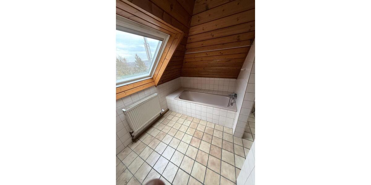 Dachgeschoßwohnung Pforzheim Brötzingen - 2 Zimmer, 49 m&sup2;, 640&euro; | Angebot:24550395