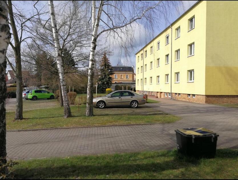 Schöne DreiZimmerwohnung mit Einbauküche