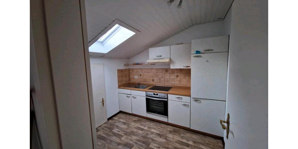 Dachgeschoßwohnung Malente - 2.5 Zimmer, 55 m&sup2;, 814&euro; | Angebot:25640403