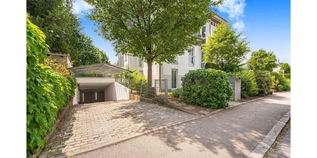 Etagenwohnung München Trudering-Riem - 4 Zimmer, 122 m&sup2;, 2.370&euro; | Angebot:25336192