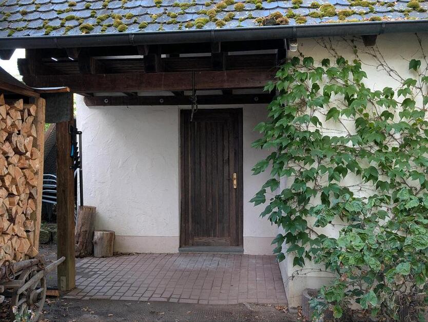 Charmante StudioWohnung mit Balkon in Marloffstein - sofort frei