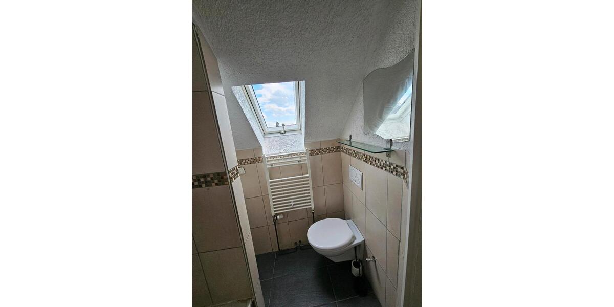 Dachgeschoßwohnung Flörsheim am Main - 2 Zimmer, 50 m&sup2;, 750&euro; | Angebot:26507560