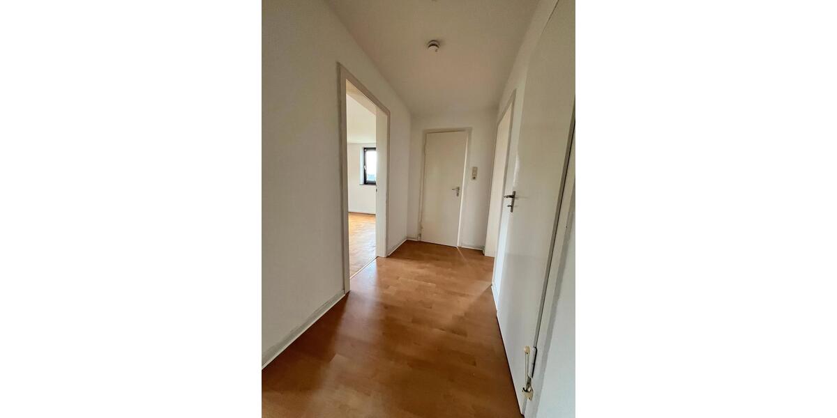 Wunderschöne, renovierte 2 Zimmerdachgeschosswohnung zum Wohlfühlen in grüner Umgebung! 2 zimmer