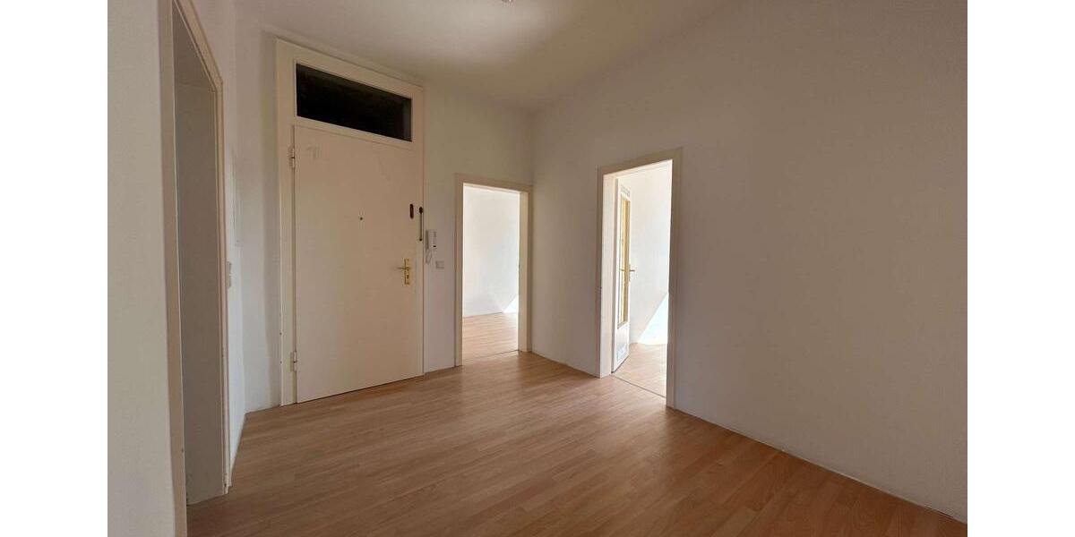 Etagenwohnung Dortmund Innenstadt West - 4 Zimmer, 90 m&sup2;, 1.350&euro; | Angebot:24475047
