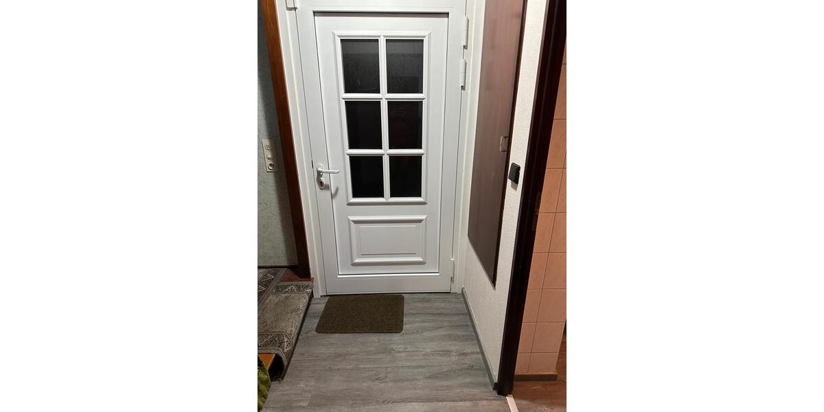 Etagenwohnung Freudenberg - 3 Zimmer, 90 m&sup2;, 850&euro; | Angebot:24853296