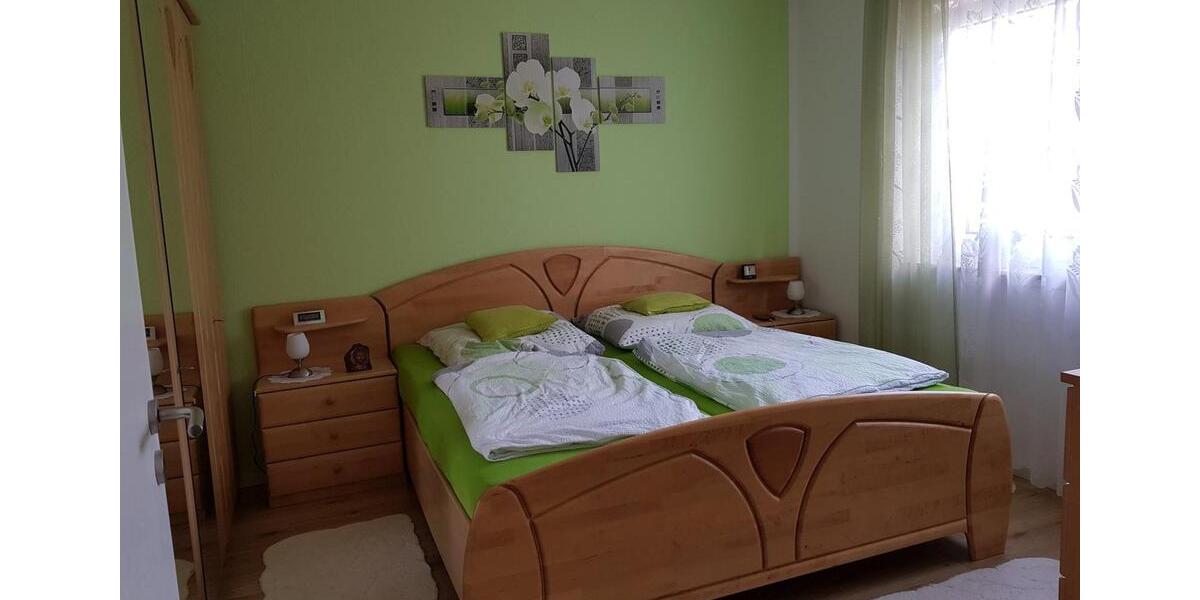 Etagenwohnung Gummersbach - 4 Zimmer, 90 m&sup2;, 950&euro; | Angebot:26051062