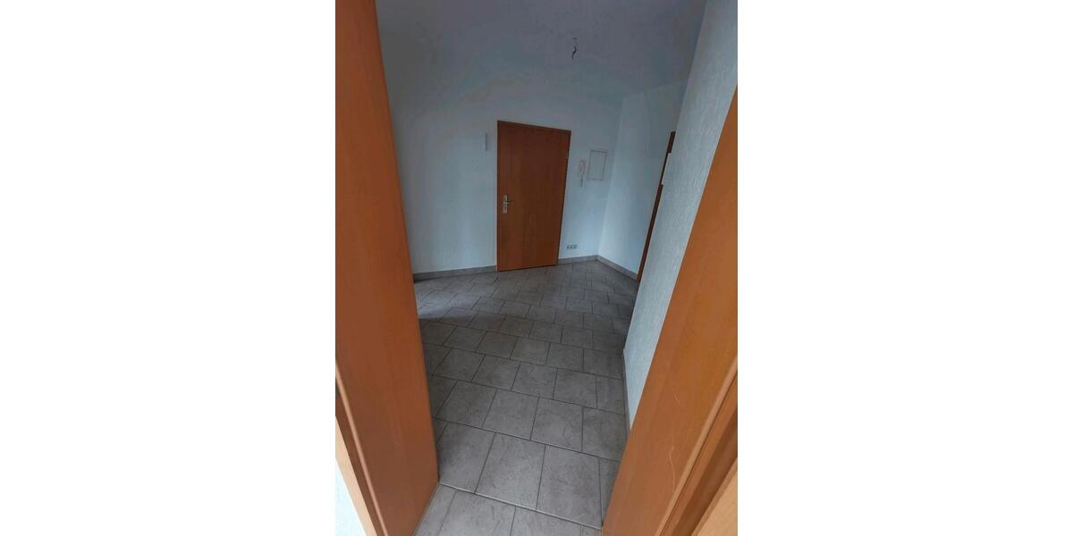 Etagenwohnung Großolbersdorf - 3 Zimmer, 68 m&sup2;, 580&euro; | Angebot:25523440