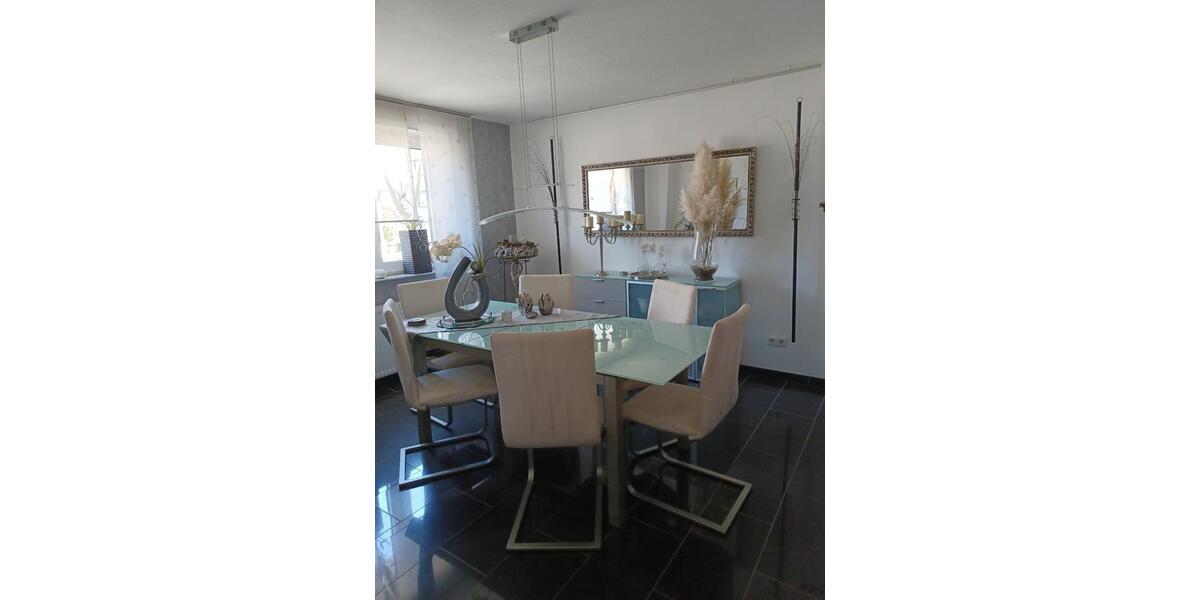 Wohnen auf Zeit Dortmund Huckarde - 6 Zimmer, 200 m&sup2;, 555&euro; | Angebot:26686642