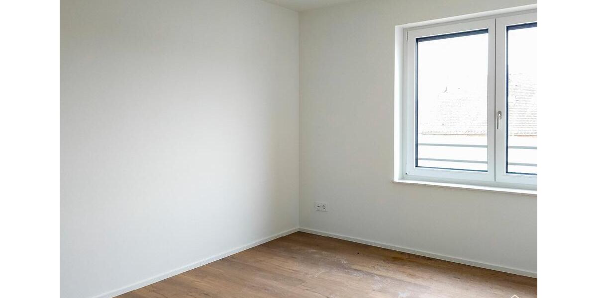 Etagenwohnung Crailsheim - 3 Zimmer, 84 m&sup2;, 1.000&euro; | Angebot:24770676