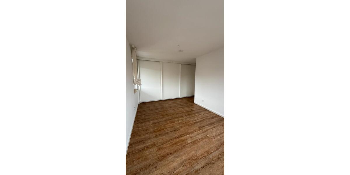 Etagenwohnung Meinerzhagen - 4 Zimmer, 98 m&sup2;, 960&euro; | Angebot:24689639