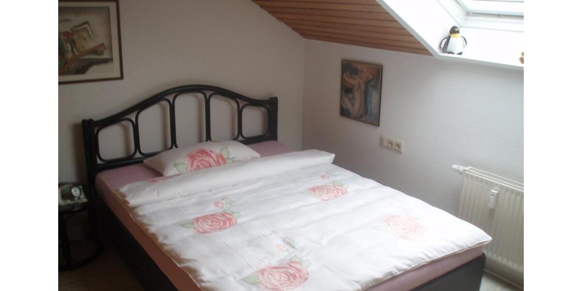 Dachgeschoßwohnung Leonberg - 3 Zimmer, 57 m&sup2;, 750&euro; | Angebot:25964405