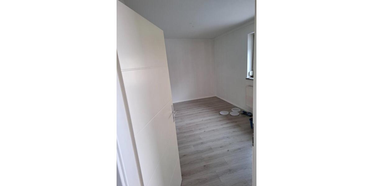 Erdgeschoßwohnung Vilshofen an der Donau - 4 Zimmer, 110 m&sup2;, 1.000&euro; | Angebot:25376383