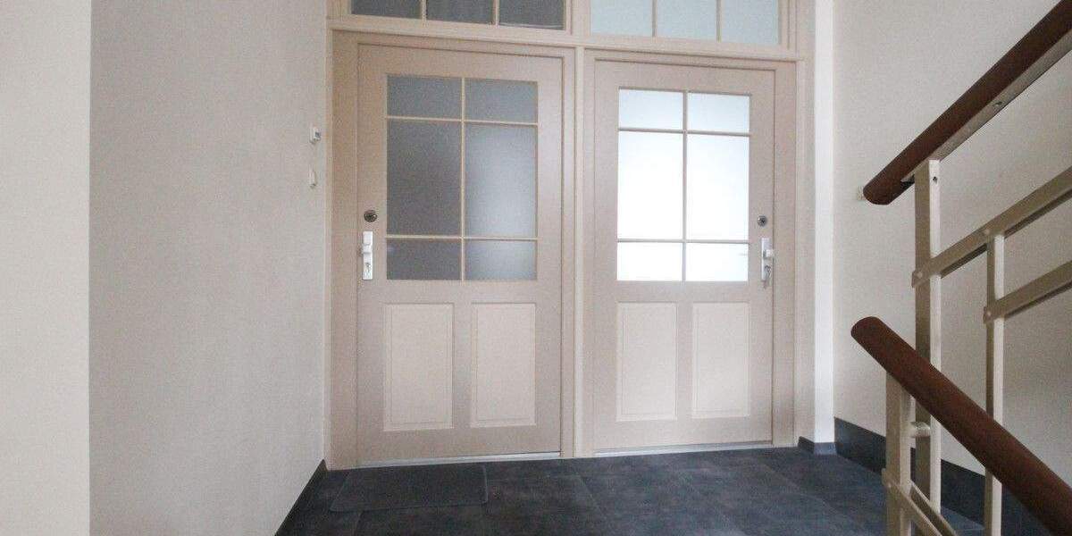 Etagenwohnung Auerbach - 2 Zimmer, 49 m&sup2;, 330&euro; | Angebot:24519071