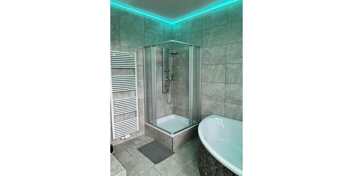 Wohnen auf Zeit Backnang - 3 Zimmer, 180 m&sup2;, 2.770&euro; | Angebot:26210791